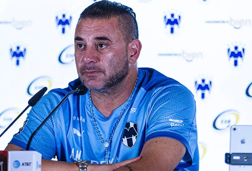 Turco Mohamed recuerda que en México jugó un partido contra narcotraficantes Turco Mohamed recuerda que en México jugó un partido contra narcotraficantes