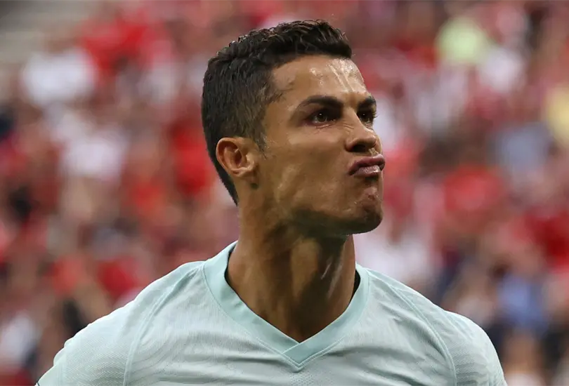 &iexcl;Penal y doblete! Cristiano Ronaldo ya es el m&aacute;ximo goleador hist&oacute;rico de la Eurocopa