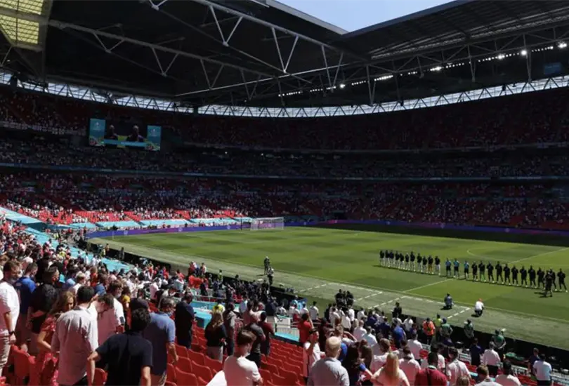 Se permitir&aacute; el acceso a 60 mil aficionados para la fase final de la Euro en Wembley