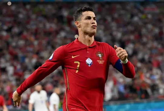 Ali Daei se rinde ante Cristiano Ronaldo por igualar su marca de goles en selección