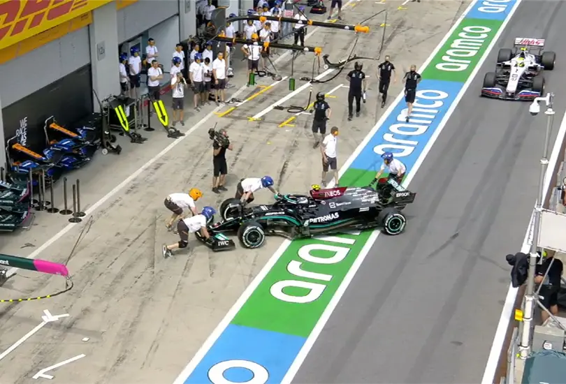 F1 castiga a Bottas después de derraparse en los pits durante el GP de Estiria F1 castiga a Bottas después de derraparse en los pits durante el GP de Estiria