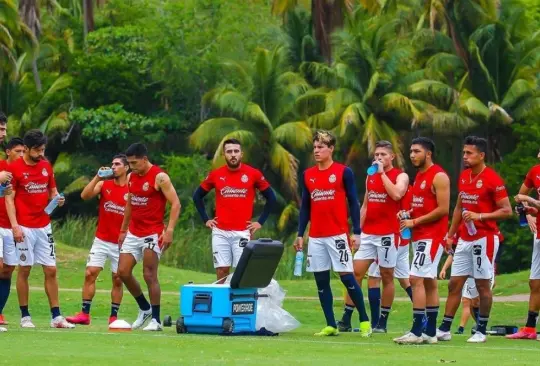 Detectan problema cardíaco en futbolista de Chivas, ¿seguirá jugando? Detectan problema cardíaco en futbolista de Chivas, ¿seguirá jugando?