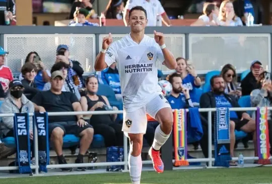 Chicharito Hernández anota en el triunfo del Galaxy sobre el San José 