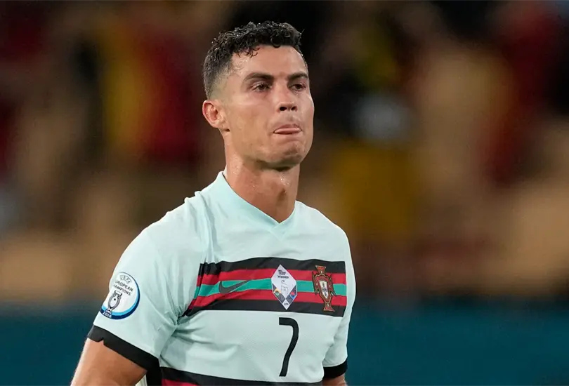 Técnico de Hungría se burla de Francia, Portugal y Alemania tras eliminación de la Euro Técnico de Hungría se burla de Francia, Portugal y Alemania tras eliminación de la Euro