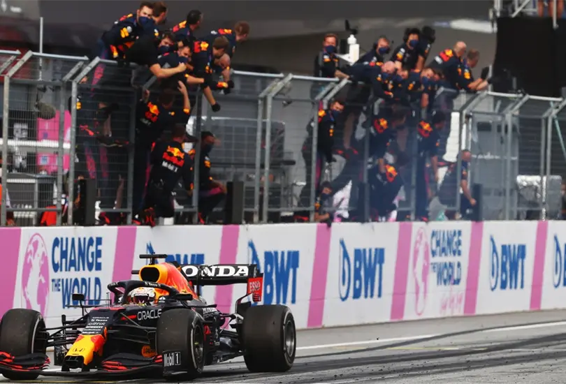 F&oacute;rmula 1 lanza advertencia a Red Bull tras festejo de Verstappen