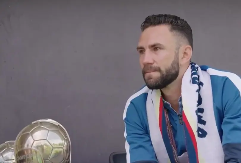 &iexcl;Lay&uacute;n no se la cree! Dice entre l&aacute;grimas que est&aacute; feliz de regresar al Am&eacute;rica