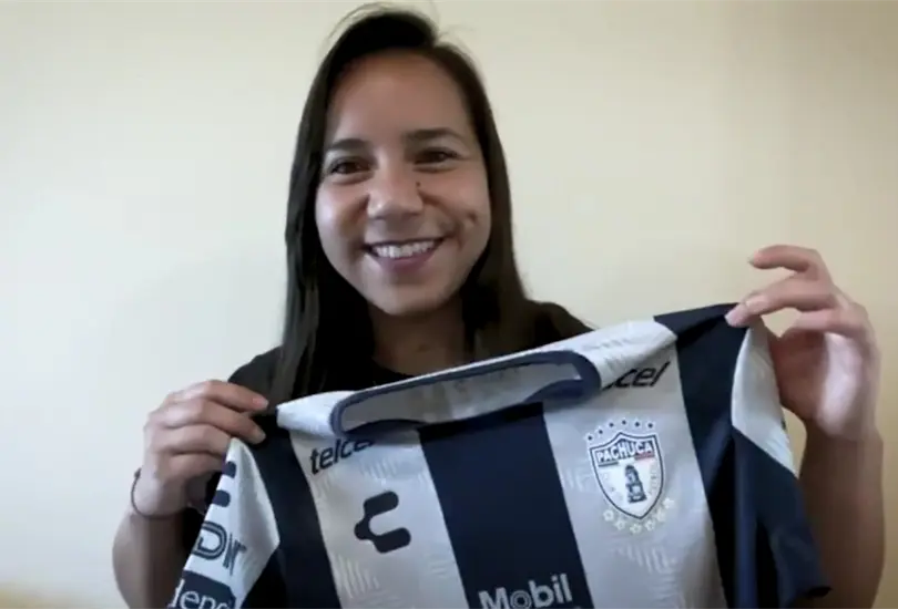 ¡OFICIAL! Pachuca Femenil presenta a Charlyn Corral como nueva jugadora ¡OFICIAL! Pachuca Femenil presenta a Charlyn Corral como nueva jugadora
