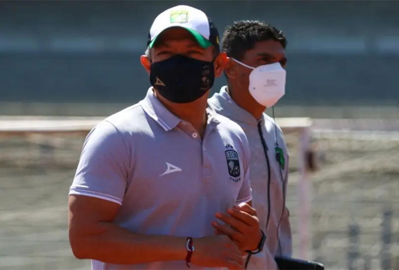 Nacho Ambriz se convertir&iacute;a en rival de M&eacute;xico; Costa Rica, interesado en ficharlo