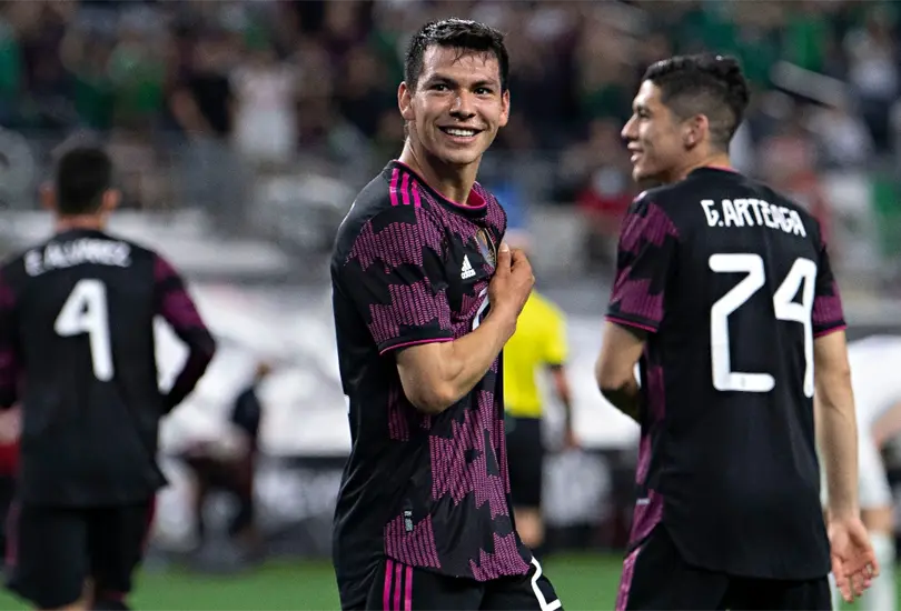 Un club espa&ntilde;ol present&oacute; una oferta formal por el Chucky Lozano