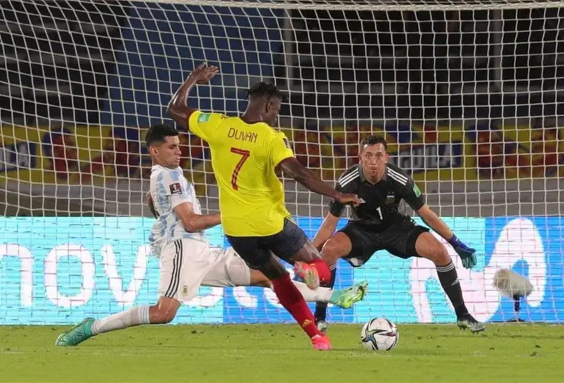 Le llueven cr&iacute;ticas a Agust&iacute;n Marches&iacute;n tras partido ante Colombia