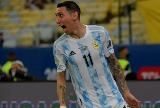 El GOLAZO de Di María que adelanta a Argentina ante Brasil