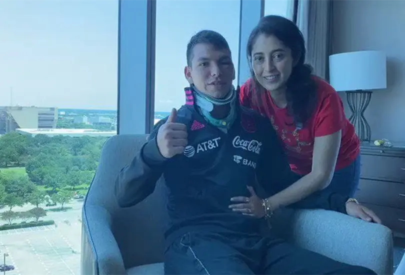 Chucky Lozano reaparece tras el golpe que recibió en Copa Oro Chucky Lozano reaparece tras el golpe que recibió en Copa Oro
