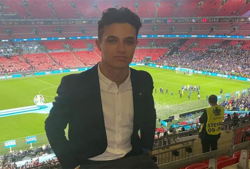 Asaltan a Lando Norris tras asistir a final de Eurocopa; le roban reloj de 1 millón de pesos Asaltan a Lando Norris tras asistir a final de Eurocopa; le roban reloj de 1 millón de pesos