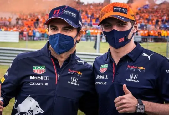 Helmut Marko considera que Checo está casi al nivel de Verstappen en carrera 