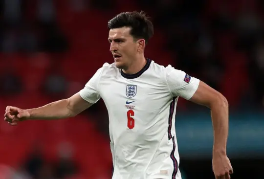 Maguire revela graves lesiones de su padre durante estampida en Wembley