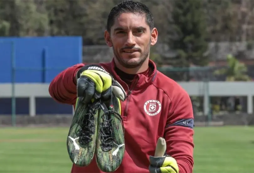Jes&uacute;s Corona se visualiza como director t&eacute;cnico despu&eacute;s de retirarse