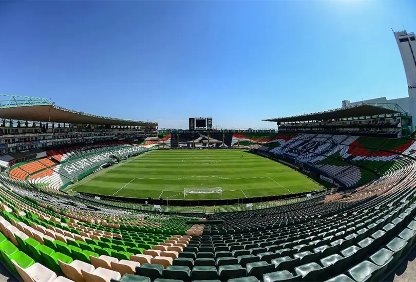El Le&oacute;n por fin logra que compren su estadio