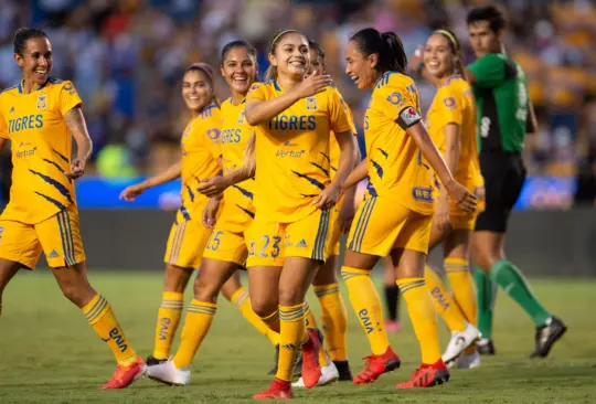 Jana Gutiérrez se estrena como goleadora en Tigres Femenil con 5 minutos en el campo