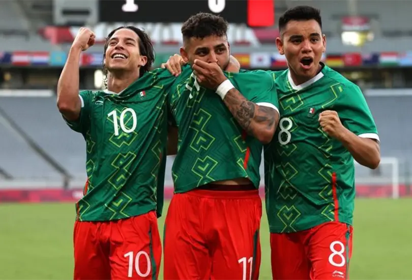 Diego Lainez se lleva los aplausos en el triunfo de M&eacute;xico sobre Francia