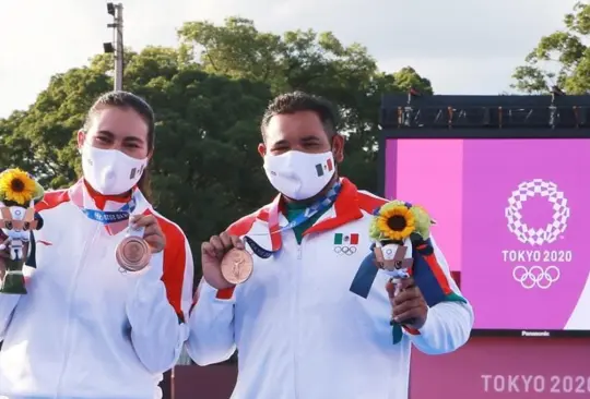 ¿Quiénes son Alejandra Valencia y Luis Álvarez, ganadores de la primera medalla para México en Tokio 2020?