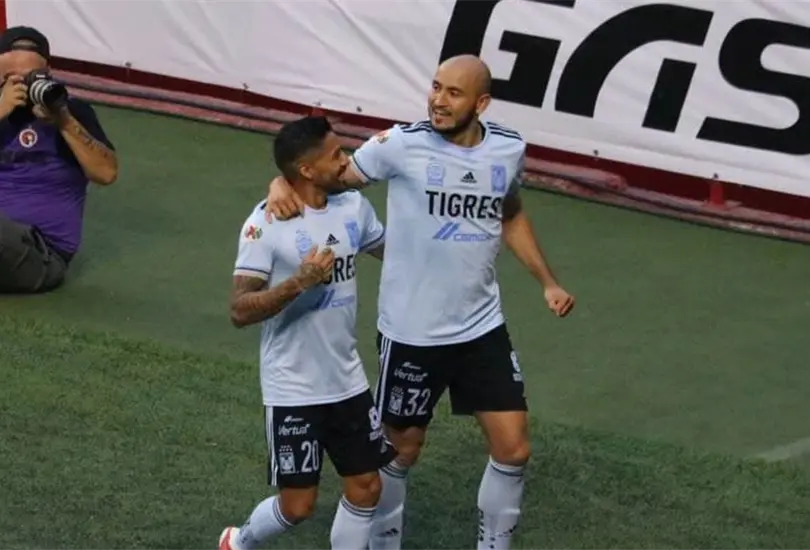 &iexcl;Comienza la era Piojo! Charly Gonz&aacute;lez y Vig&oacute;n le dan la victoria a Tigres