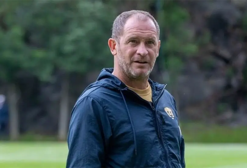 Pumas pierde ante el Everton y la afici&oacute;n recuerda el #FueraLillini en redes