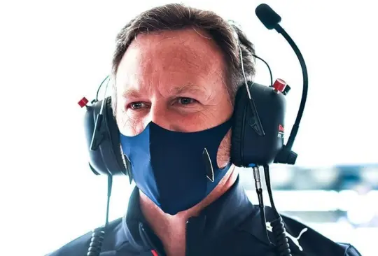 Christian Horner ve a Checo en los primeros sitios del GP de Hungría Christian Horner ve a Checo en los primeros sitios del GP de Hungría