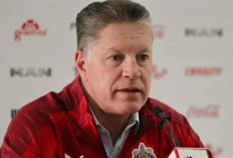 Ricardo Peláez no descarta un refuerzo para Chivas: aún hay tiempo Ricardo Peláez no descarta un refuerzo para Chivas: aún hay tiempo