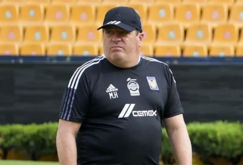 Se roban 288 mil pesos en efectivo de la casa de Miguel Herrera Se roban 288 mil pesos en efectivo de la casa de Miguel Herrera