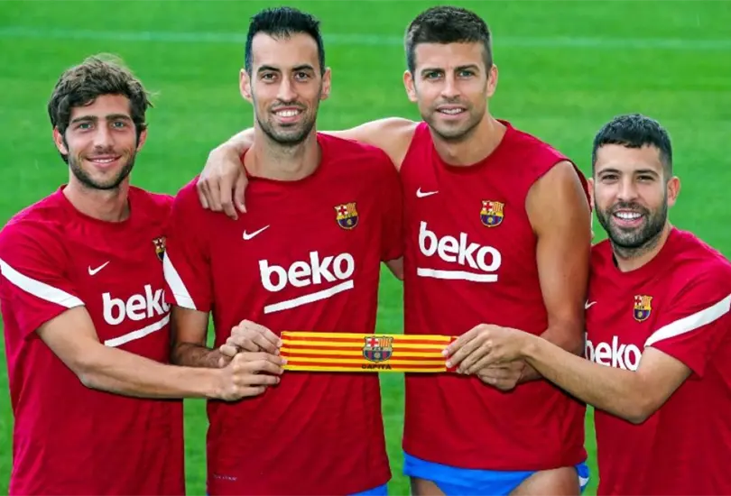 Piqué asegura que todos los capitanes del Barcelona se bajarán el sueldo Piqué asegura que todos los capitanes del Barcelona se bajarán el sueldo