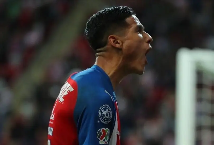 Afición de Chivas pide a jugadores del América para que brille Antuna Afición de Chivas pide a jugadores del América para que brille Antuna