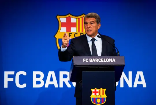 Laporta insiste en que el Barcelona hizo lo correcto en dejar libre a Leo Messi