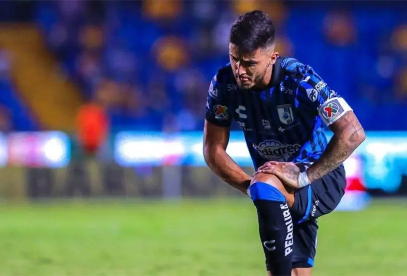Gallos pierde ante Pachuca y registra 360 minutos sin anotar un gol Gallos pierde ante Pachuca y registra 360 minutos sin anotar un gol