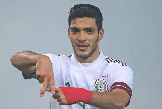 Raúl Jiménez sí estaría con la Selección Mexicana, gracias a petición de la FIFA