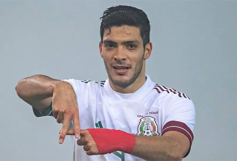 Ra&uacute;l Jim&eacute;nez s&iacute; estar&iacute;a con la Selecci&oacute;n Mexicana, gracias a petici&oacute;n de la FIFA