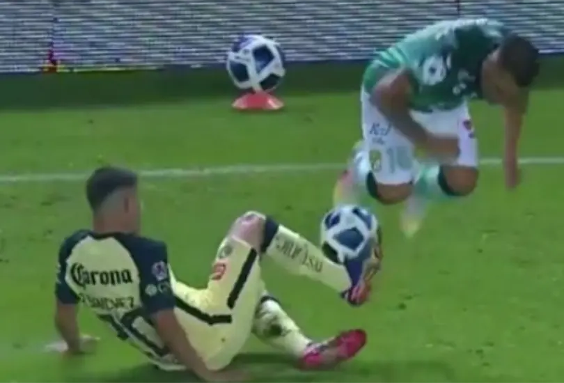 Richard Sánchez, villano en el empate entre León y América Richard Sánchez, villano en el empate entre León y América