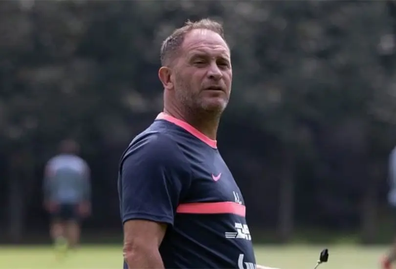 Andr&eacute;s Lillini carga contra jugadores de Pumas: no est&aacute;n a la altura