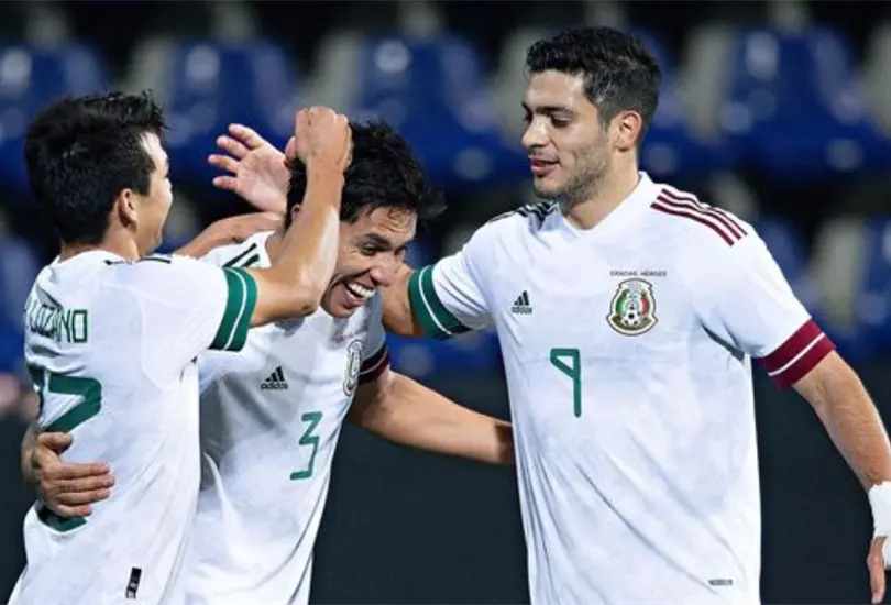 Aseguran que Ra&uacute;l Jim&eacute;nez no hizo el viaje para reportar con la Selecci&oacute;n Mexicana