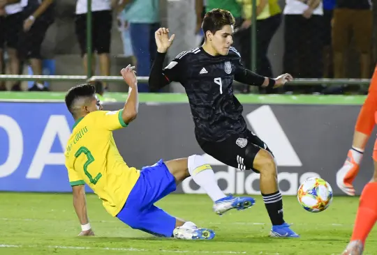 Santiago Muñoz reconoce que está viviendo en carne propia la película Gol 