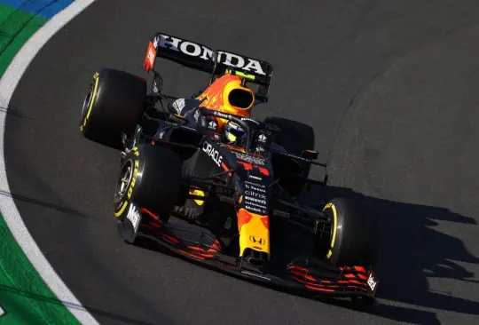 Checo Pérez espera algo más sencillo en el sprint race; termina noveno en la qualy Checo Pérez espera algo más sencillo en el sprint race; termina noveno en la qualy