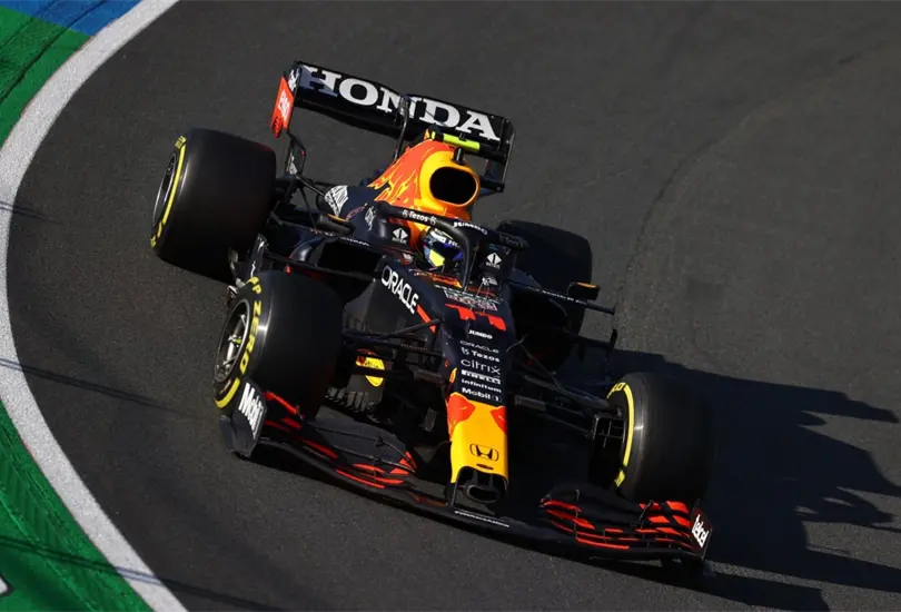 Checo Pérez espera algo más sencillo en el sprint race; termina noveno en la qualy Checo Pérez espera algo más sencillo en el sprint race; termina noveno en la qualy