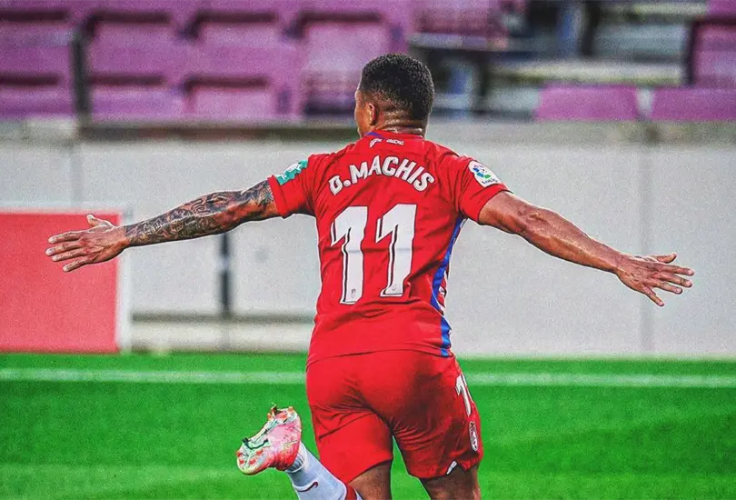 Darwin Machís no se quiere ir del Granada, asegura Robert Moreno Darwin Machís no se quiere ir del Granada, asegura Robert Moreno