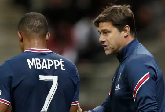 Pochettino defiende a Mbappé de los silbidos que recibió: Ama a este club