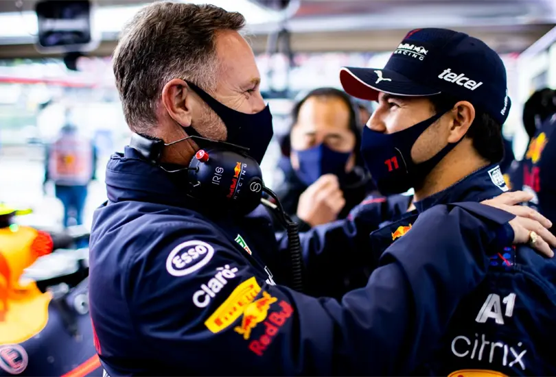 Christian Horner destac&oacute; el trabajao de Sergio Checo P&eacute;rez en la primera mitad de la temporada de la F1