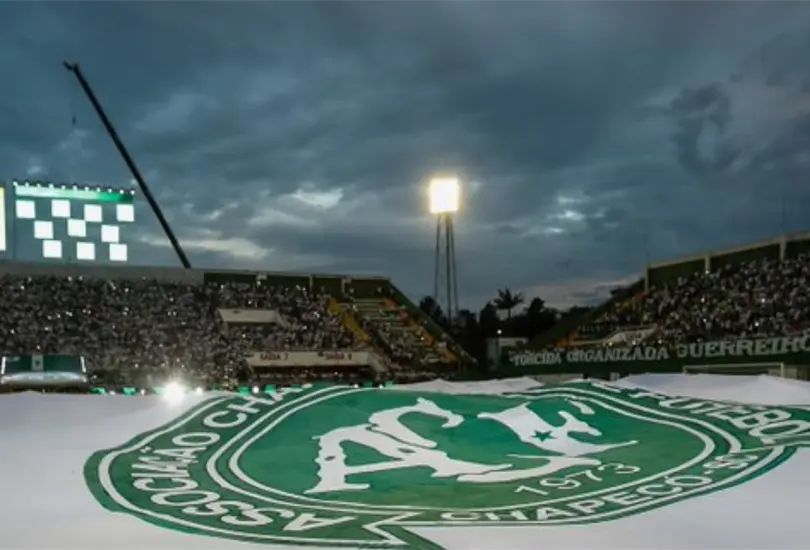 Arrestan a mujer por accidente aéreo del Chapecoense Arrestan a mujer por accidente aéreo del Chapecoense