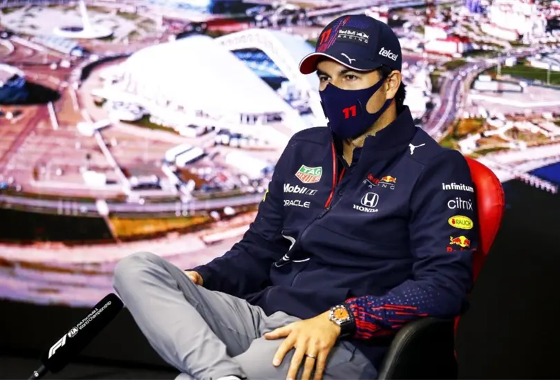 Checo P&eacute;rez se dice frustrado tras no subir al podio en el GP de Rusia
