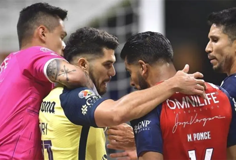 Chivas vende playeras y hace referencia al piquete de ojos en el Clásico Chivas vende playeras y hace referencia al piquete de ojos en el Clásico