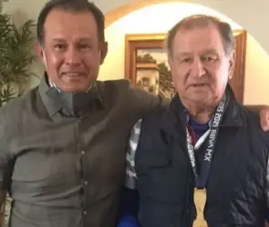 Ojitos Meza revela que intentaron sobornarlo con 10 mil dólares en Cruz Azul