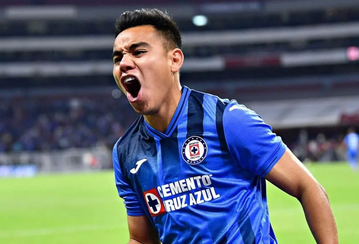 Los goles de Carlos Rodríguez le han servido a La Máquina para mantenerse invicta en el torneo. Foto: Instagram @cruzazul