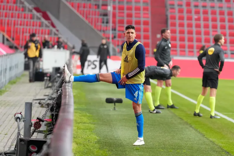 Edson Álvarez jugó los 90 minutos del triunfo del Ajax sobre el PSV - Twitter @AFCAjax